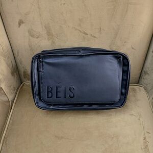 BÉIS Cooler Compartment from The Terry Backpack Cooler in Black
